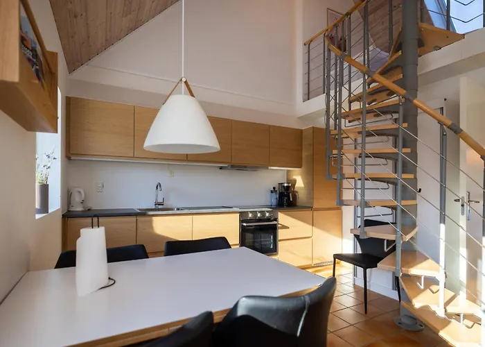 Skagen Center 4*