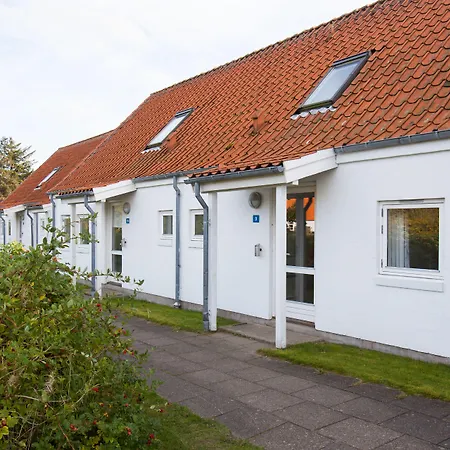 Skagen Center 4*