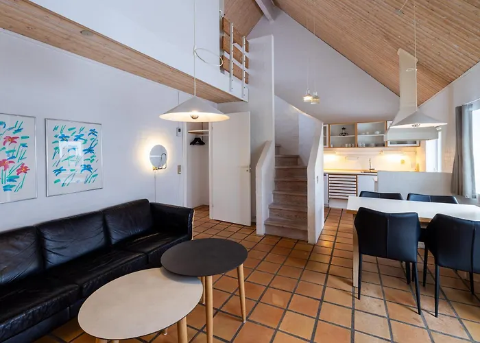 Skagen Center منتجع 4*